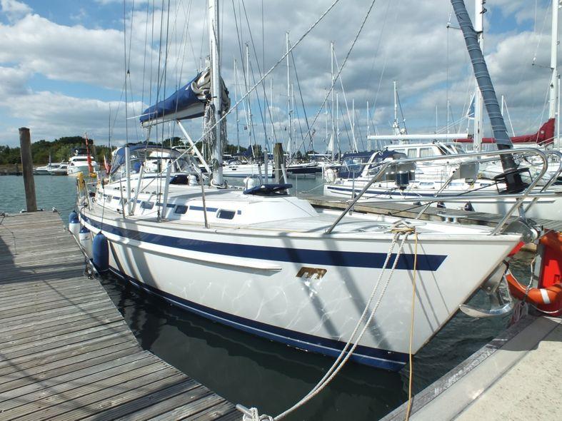 The 'classic' version Malo 43 with huge aft deck locker and aft deck space, she has a large owners cabin forward, a double cabin aft and two further stowage lockers in the cockpit.