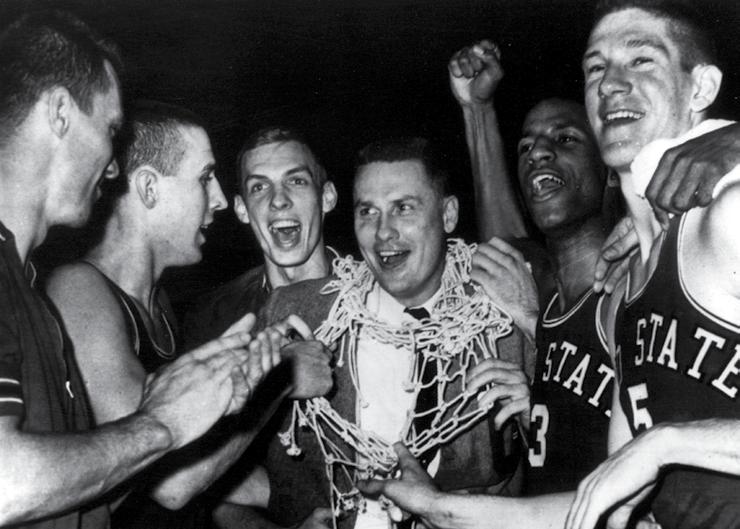 RICH IN TRADITION Membership in the Big Ten Conference since 1912 An NCAA championship in 1960 National Invitation Tournament