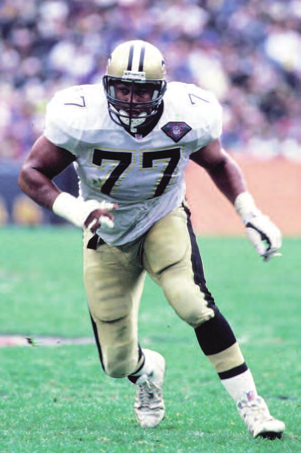 Willie Roaf, Class of 2012 2012 PRO FOOTBALL HALL OF FAMe INFORMATION GUIDe (7/15/93) Originally entered the league as a first-round draft pick (eighth overall) by the saints in the '93 NFL Draft.