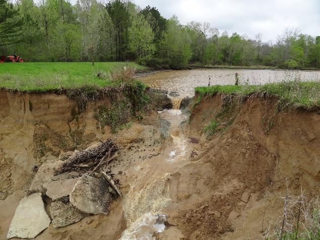 Silver Creek Dam Failure Failure occurred on April 6, 2014 in Warren