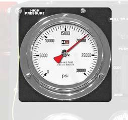 Note: The high pressure pump is driven by air pressure. As the air pressure is increased using the regulator (throttle), the water pressure will increase.