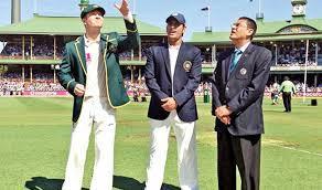 Starting the Game The Captains shall toss a coin for the choice of innings on the field of play and in the presence of one or both umpires not earlier than 30 minutes not later than 15 minutes