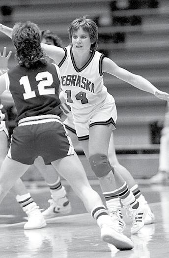 career. The 5-6 guard from Ventura, Calif., enjoyed her best season as a junior in 1983-84, averaging 10.1 points and 4.6 rebounds per game.