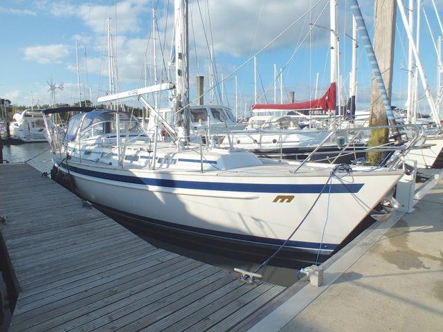 Her specification includes bimini, cruising chute, storm jib, wind generator and a full