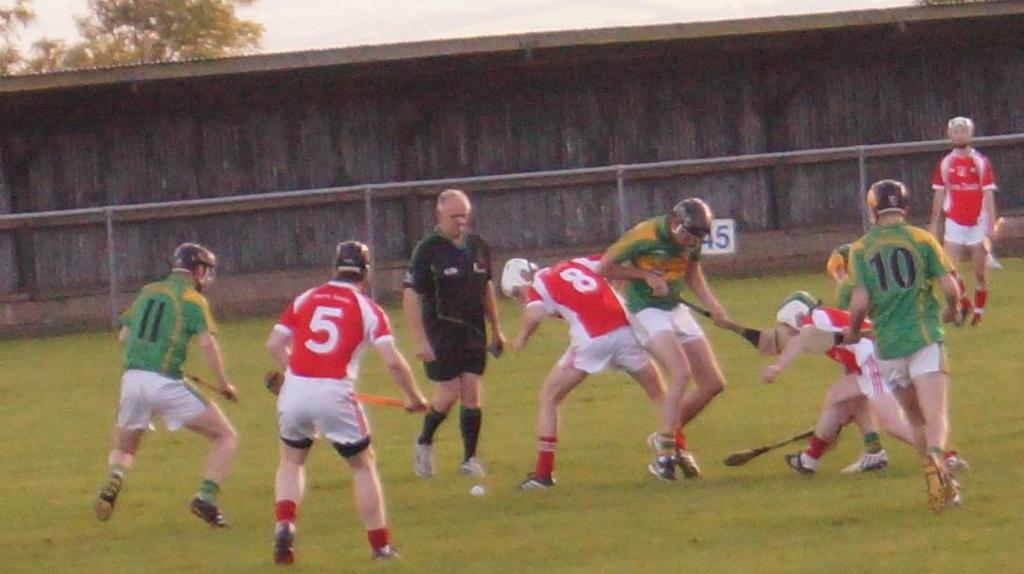 Four Sean Howard points ( 1 f& 2 65 s) in that closing period had Dromtarriffe 1-8 to 0-9 in front as the referee called half time.