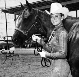 to be awarded AQHA Amateur SUPERIOR Working Cow Horse in 2007. In 2008 however, Jana s life suddenly changed.