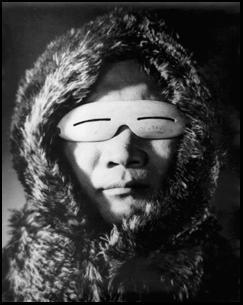 2.5 ADAPTATIONS TO THE ENVIRONMENT Clothing: Dressed in animal skins and furs Snow Goggles: Made from bone or wood