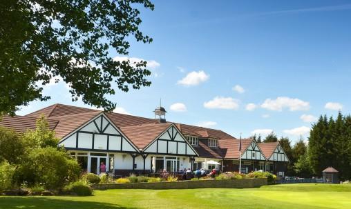 Introduction The Golf Club was formed as West Bromwich Golf Club in 1895 and moved to Sandwell Park at Christmas 1897, on land owned by the Earl of Dartmouth.