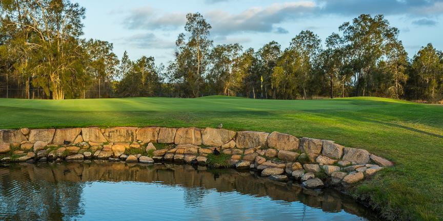 Green Fees Excludes Weekends and Public Holidays Green fees are based on a sliding scale dependant of player numbers confirmed 14 days in advance. NORTH COURSE SOUTH COURSE Up to 20 Players $ 40.