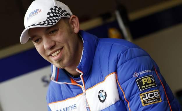 Astonishing victories for FUCHS Silkolene backed riders at TT FUCHS Silkolene backed Peter Hickman claimed his first ever victory at the Isle of Man TT Races for the Gloucester-based Smiths