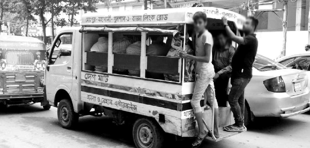 STATE OF CITIES 2016: Traffic Congestion in Dhaka City- Governance Perspectives Photo 1: Human hauler is carrying more passengers for extra earning Shared auto-rickshaws Use of shared CNG-powered