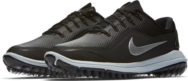 A soft Lunarlon foam midsole and a breathable knit collar offer ventilated comfort throughout every
