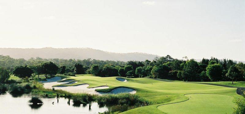 Day 4: The Glades Golf Club Transfer/return to the Glades Golf Club Return transfer to the hotel for dinner If exhilaration is what you want then there is no better course in Australia to satisfy a