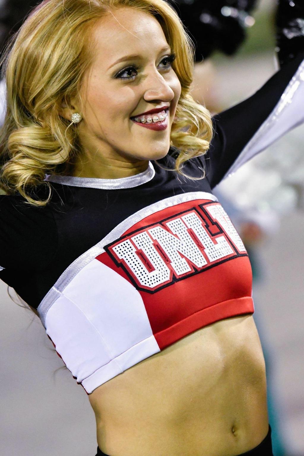 DANCE PROGRAM - OVERVIEW PURPOSE The Pom Team s purpose is to support the Athletic Department and other athletic teams at UNLV. We also attend campus and community events.