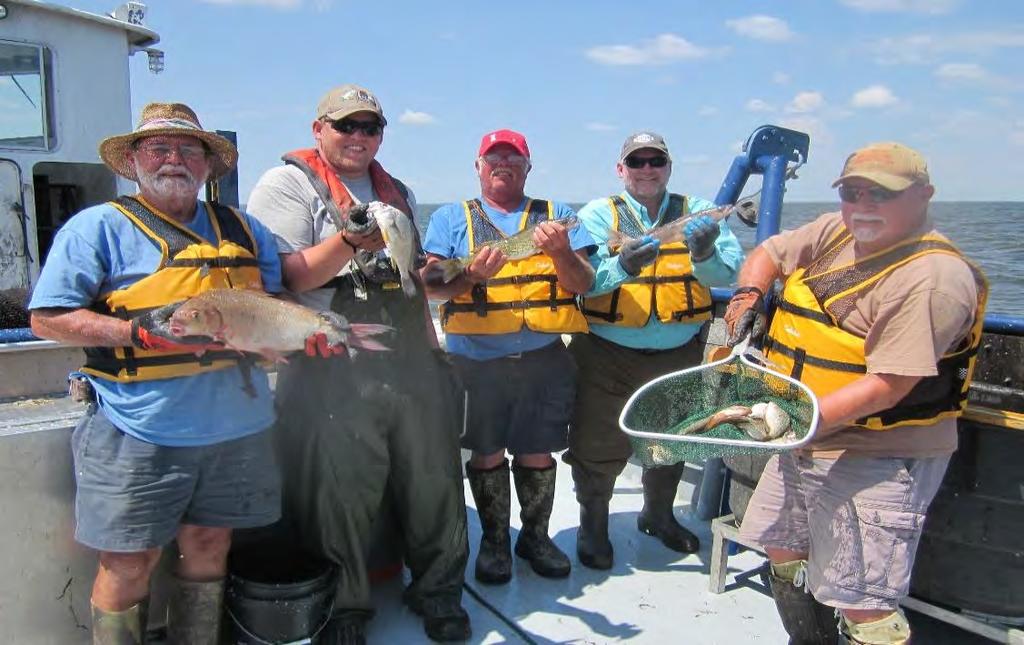 217 Lake Winnebago Bottom Trawling Assessment Report Adam Nickel, Winnebago System Gamefish Biologist, March 218 There were several highlights from the 217 Lake Winnebago bottom trawling survey,