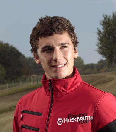 Alessandro Lupino Place and date of birth: Viterbo 15 January 1991 Nationality: Italian Residence: Viterbo Height: 1,77 m Weight: 73 kg Race number: 77 Career 2003: 1 st Italian Junior mini