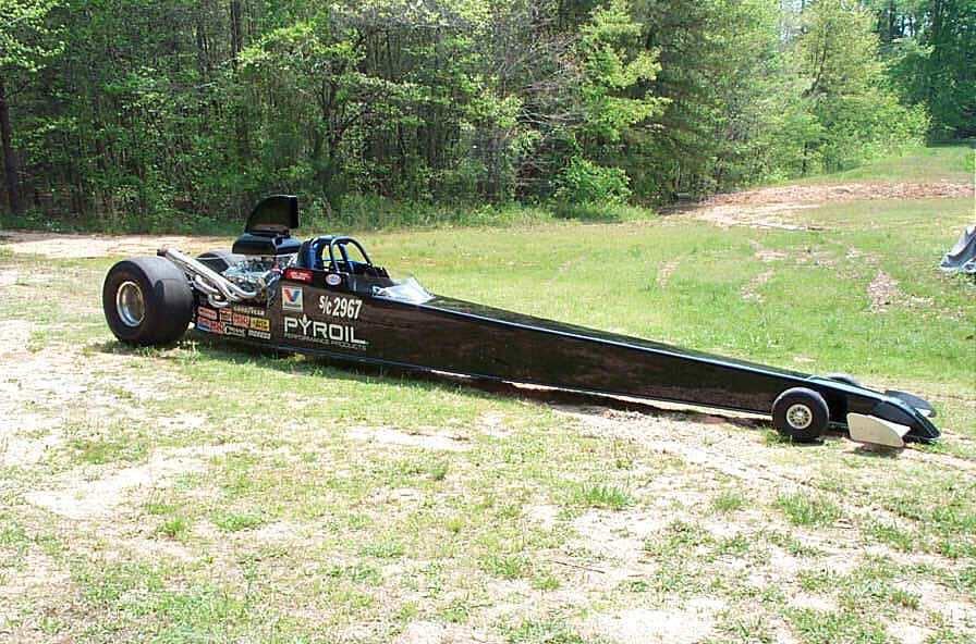 A dragster is a car that is aerodynamically designed