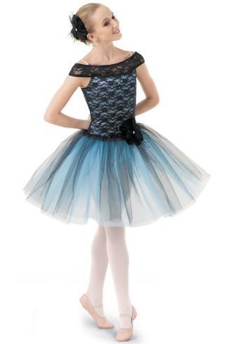 Wednesday Cstume Instructins 2018 4:15PM Wednesday 9-10 Ballet -AS #18- The Flying Suite Wear cstume as is, with ne feather flwer clip n blue belt lp n dancer s left side f waist Pink ballet slippers