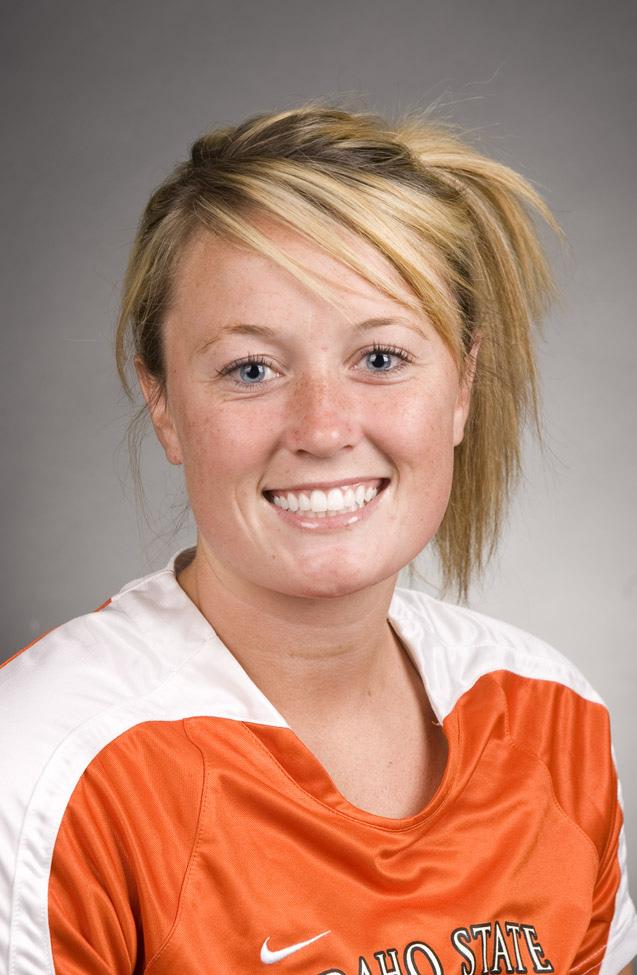 Gibson completed her second year in 2007 with a superb defense that stifled a large portion of her opponents leading to a 7-5-6 overall record and a 2-2-3 Big Sky Conference Record.