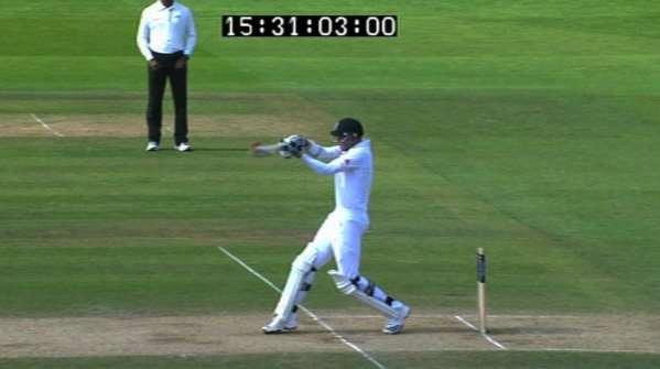 Shuld the vide replay evidence be incnclusive (that is, yu cannt definitely tell if the ball was abve r belw the shulder height f the striker standing up at the crease), then the riginal n field