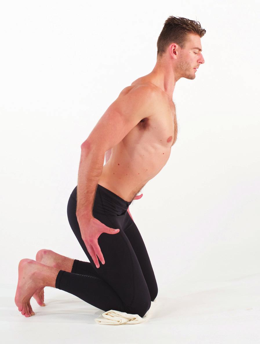 KNEELING DECOMPRESSION 6 Bring your hands to measuring Stick hand position and begin your Decompression Breath. 1 To set up for this exercise begin in a tall kneeling position.