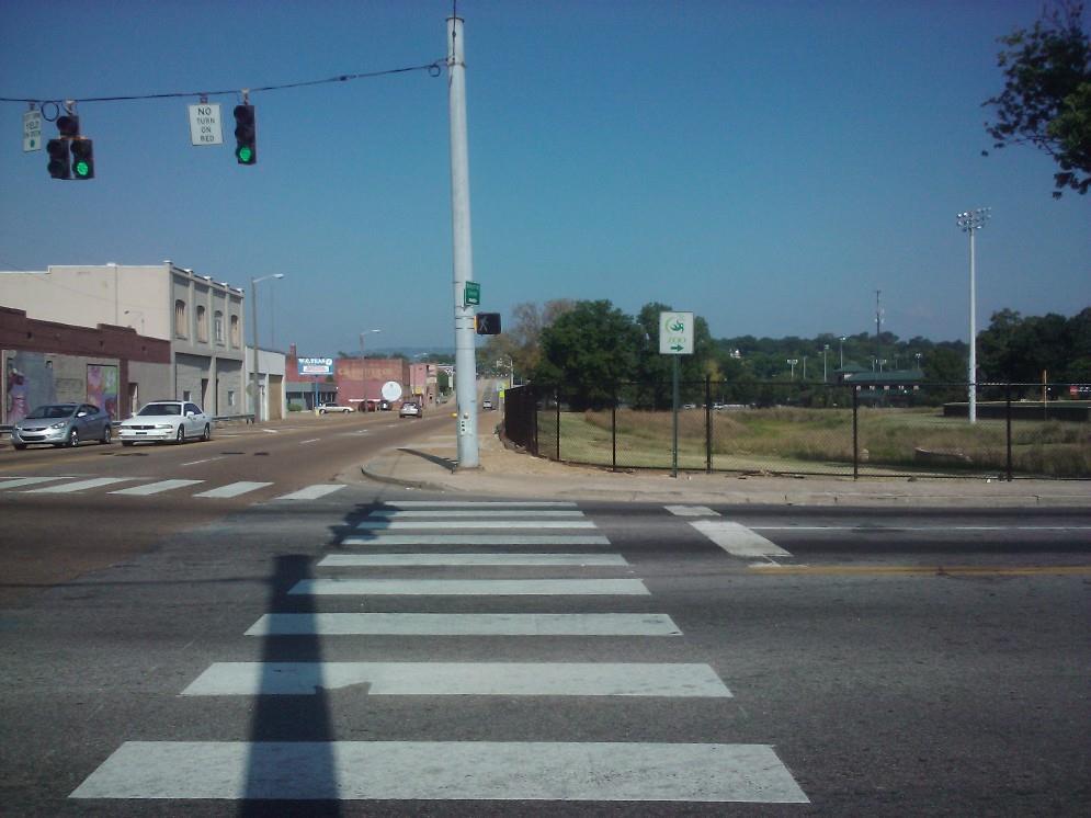 Outcomes Chattanooga, Tennessee Lack of safe crossing at intersection near park and local zoo Neighborhood