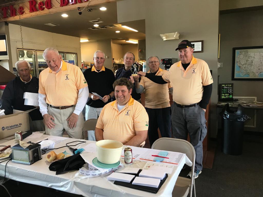 GOOFERS FINISH STRONG The Goofers Golf Group, founded in 1997, celebrated 20 years of success at Meadows Farms Golf Course this year.