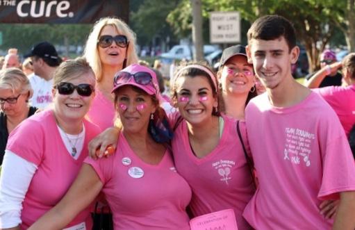 Enter the Teams T-Shirt Contest Submit your team t-shirt photos via email to teams@komencharlotte.org by Sept.17.