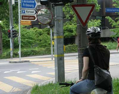 Bicycle signals/signal timing Convex mirrors Lighting Implementation issues: Effectiveness