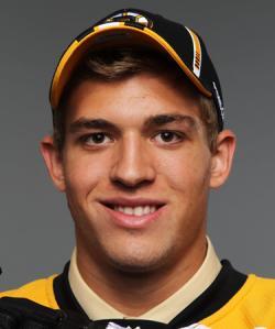 AMATEUR PROSPECT BRIAN FERLIN Cornell University (ECAC) Right Wing 6 2 201 lbs. Age 19 Acquired: 2011 Entry Draft (4th pick/121st overall) BostonBruins.
