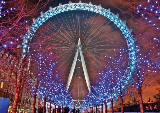 LESSON 2 What is the London Eye? 1 2 3 4 A landmark is a famous building or place. The Statue of Liberty is a landmark in New York City. Paris has its Eiffel Tower.