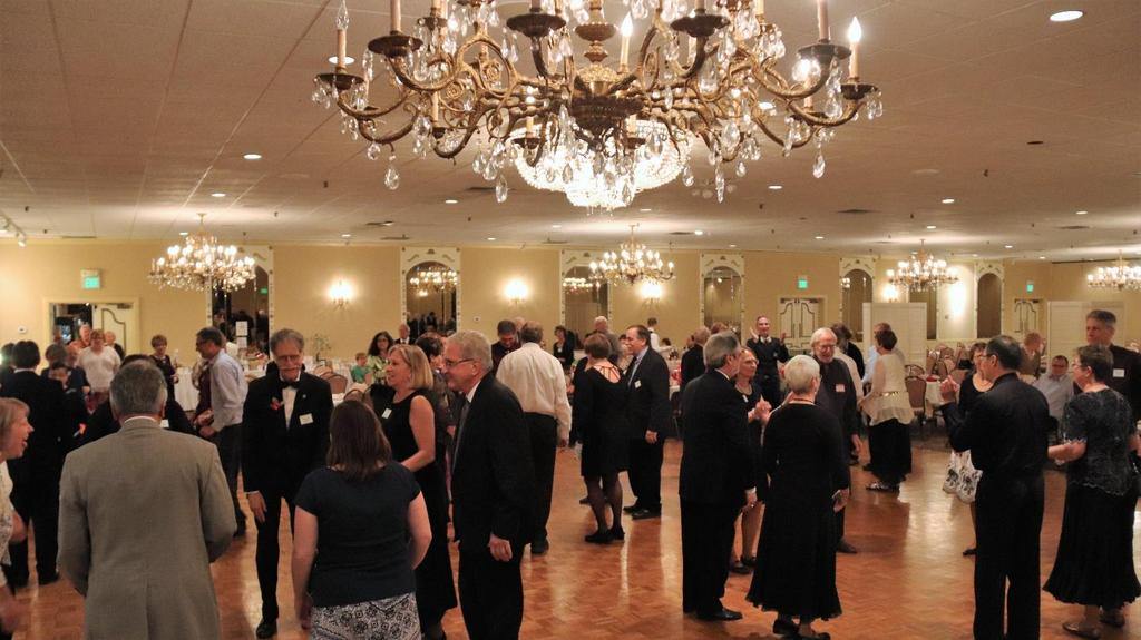 Volume 1, Issue 10 March 2018 GLENVIEW SQUARES NEWSLETTER Pictured below is last years Dinner Dance. Just a wonderful evening. This years Dinner Dance is fast approaching.