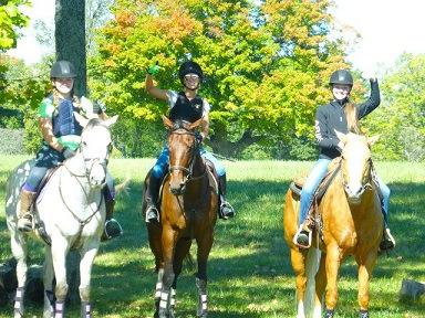 Jessica taught a lesson on stadium jumping in her indoor arena to Kaila, Moriah, Ella, Chelsea