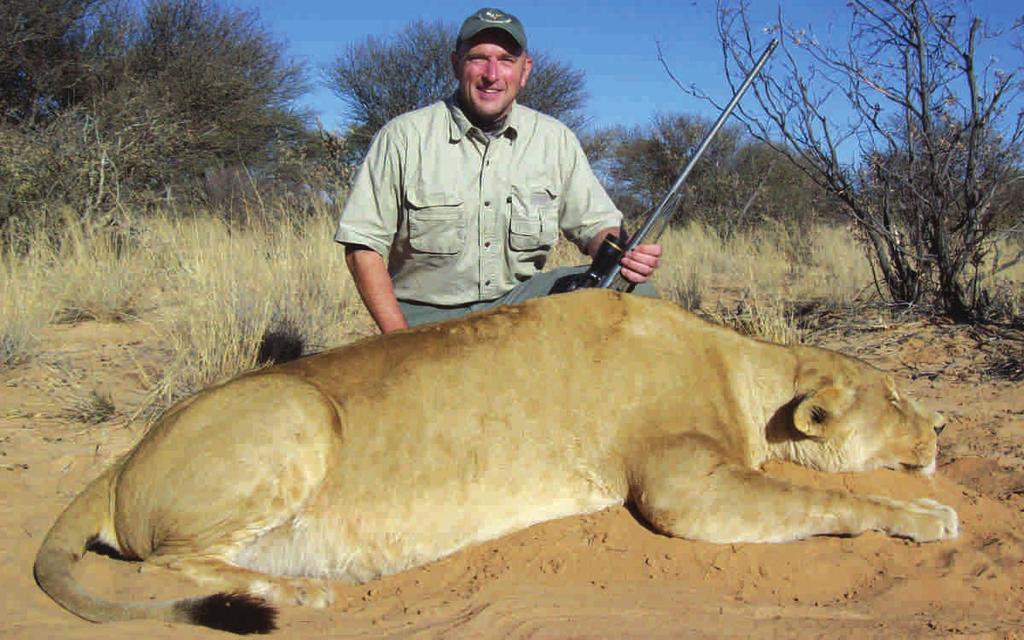SEPTEMBER 2012 PHRA 33 Justin Dodson with his gemsbok bull on Hunt SAAP.