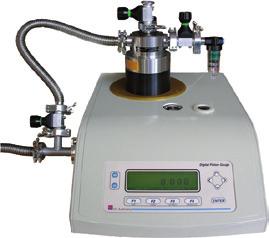 03 Automatic pressure balance model CPB8000 Digital pressure balance Model CPD8000 Measuring ranges: Pneumatic up to 500 bar Accuracy: 0.005 % of measured value up to 0.