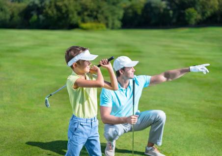 Golf For Kids PLAY & LEARN Bayview Golf Club continues to attract and develop junior talent while providing a pathway for children to improve their golf.