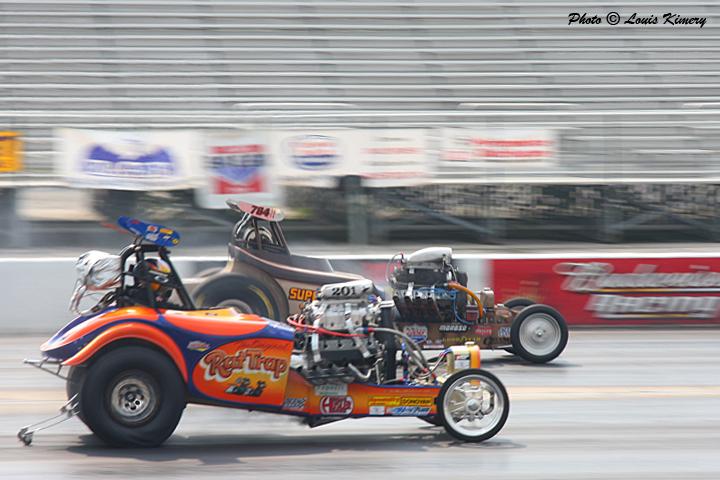 AA fuel altereds and dragsters gave a good