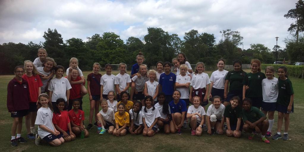 House Rounders Well done to the Y5/6 girls playing some excellent Rounders in the hotly contested House Rounders competition.