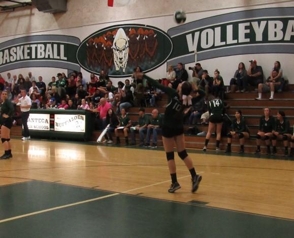 Manteca Volleyball s Final Contest Written by: Joseph Santos Wednesday night saw the final regular season game for our girls varsity volleyball team.