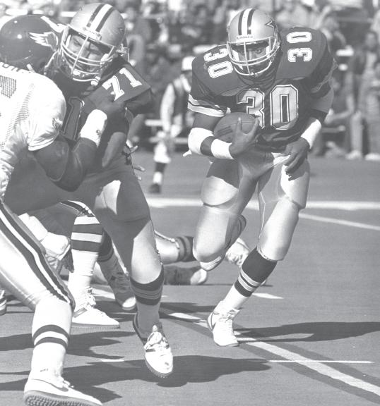 Drafted by the Pittsburgh Steelers in the sixth round of the 1979 draft, Murrell eventually
