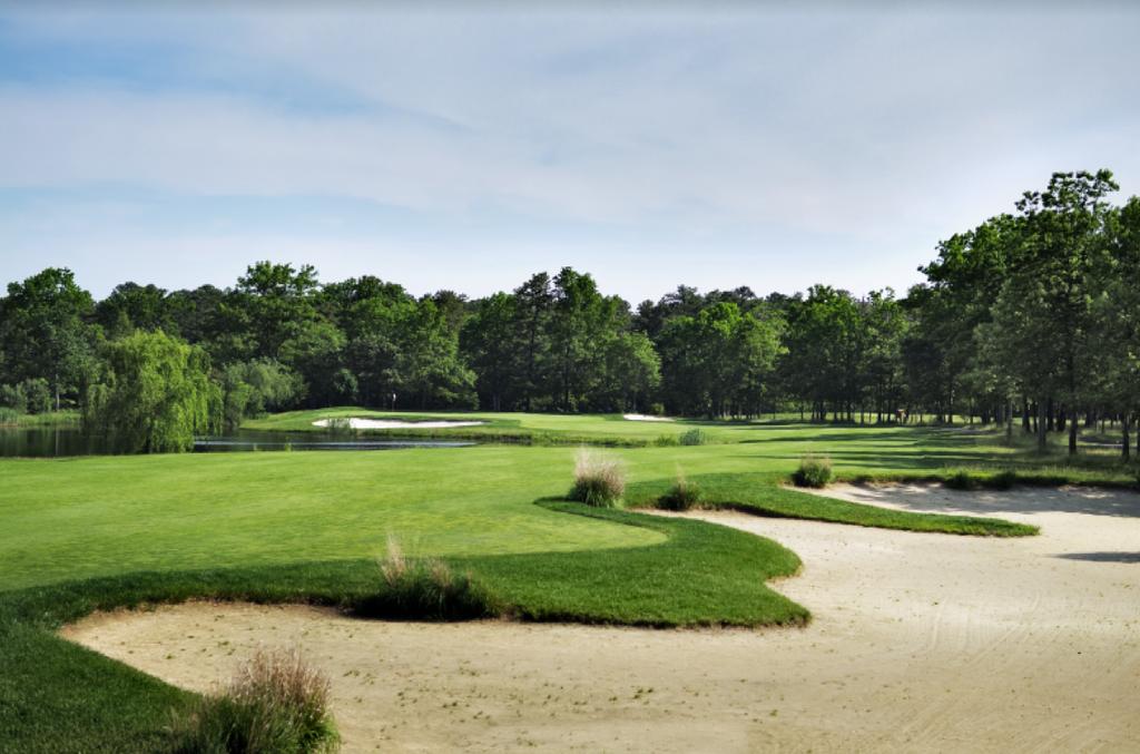 THE GOLF COURSE Blue Heron Pines opened in 1993 and was quickly recognized as the best 18-hole course at the Jersey Shore.