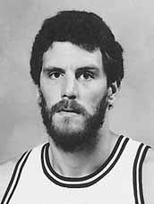 1981-82 RECAP Dave Corzine 1981-82 SEASON NOTES RECORD 48-34 (29-12 home: 19-22 road) First in Midwest Division HONORS George Gervin, NBA Scoring Title Johnny Moore, NBA Assists Title George Gervin,
