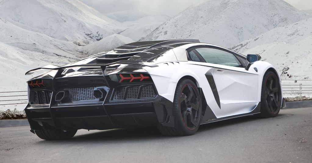 In combination with the new front lip spoiler and the proprietary developed daytime running lights MANSORY has not only achieved an aggressive appearance but also generated additional drive.