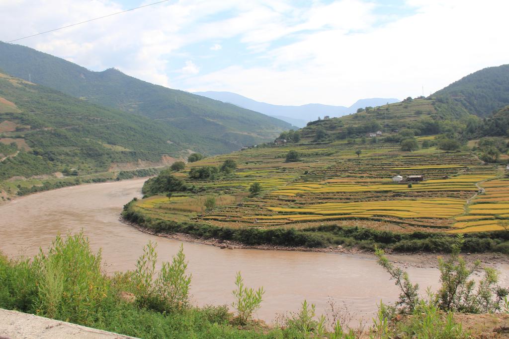 Xiaowan Dam MORE INFORMATION Lancang River Dams Factsheet: http://www.internationalrivers.
