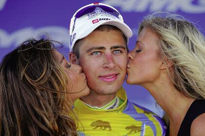 Kanadský Slovák July 14, 2012 page 12 Stage 3 After winning Stage One and finishing sixth in Stage Two, Peter Sagan executed an unbelievable uphill sprint at the end of Stage Three to cross the