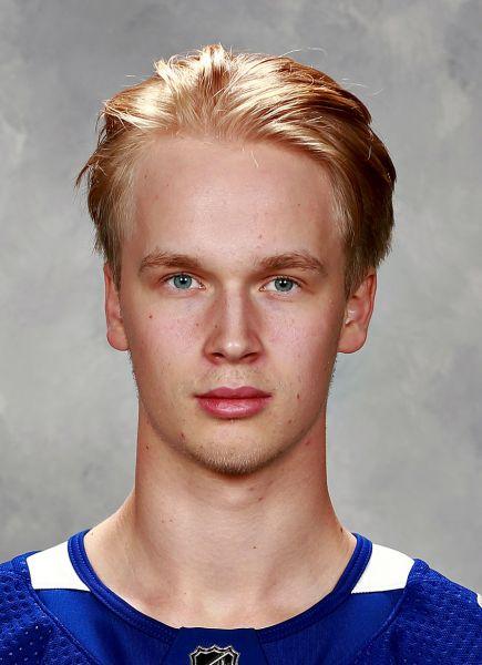 Elias Pettersson Born Nov 12 1998 -- Sundsvall, Sweden [20 years ago] Height 6.