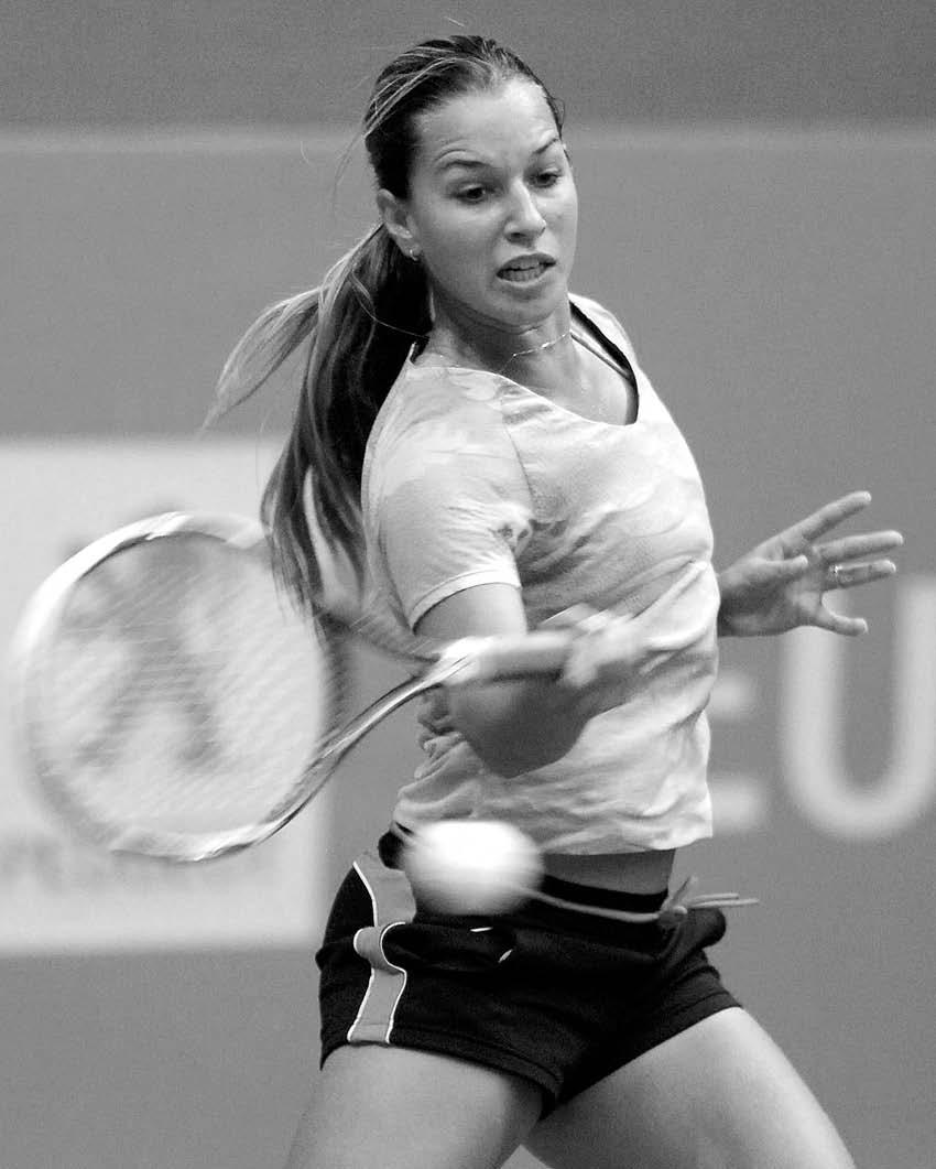 TENIS KRONIKA ŠPORTU 2007 Slovenský tenisový zväz otvoril 18.