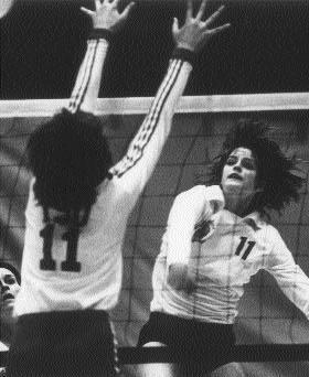 Northwestern Volleyball Career Records KILLS PER GAME G K AVG 1. Janine Makar, 1985-88 494 1,666 3.37 2. Jessica Holloway, 1995-98 428 1,396 3.26 3. Stacey Kammes, 1989-92 441 1,408 3.19 4.
