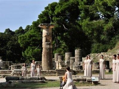 Women at the Olympic Games Ancient Olympic Games, 776 BC 393 AD, Olympia, Greece Modern Olympic Games, 1896 Lighting of the Olympic flame,