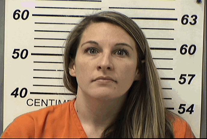 Date: 12/28/2018 12:16 pm Age: 26 Gender: F Height: 5'03" Weight: 140 18CR116 DRUG ABUSE; OBTAIN,